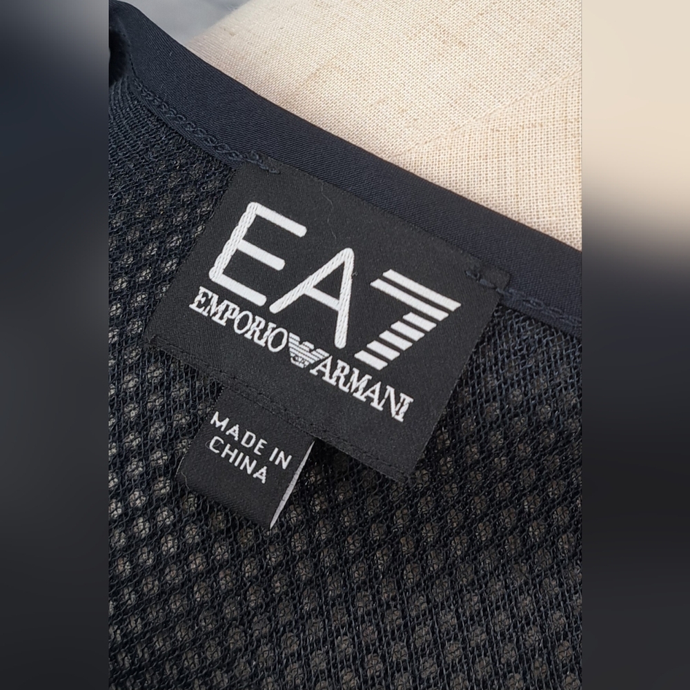 NWT EA7 Emporio Armani Men's Tank Top Big Logo Perforated Mesh Navy White XS - Picture 11 of 16